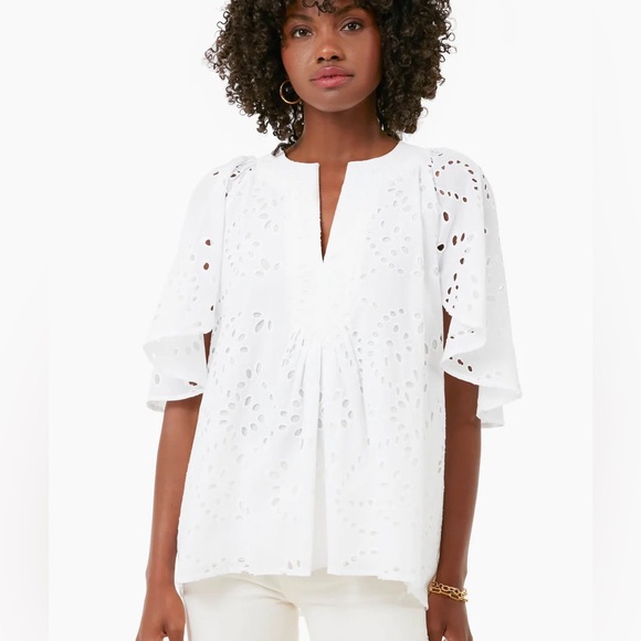 Tuckernuck Tops Tuckernuck White Eyelet Finley Flutter Sleeve Top